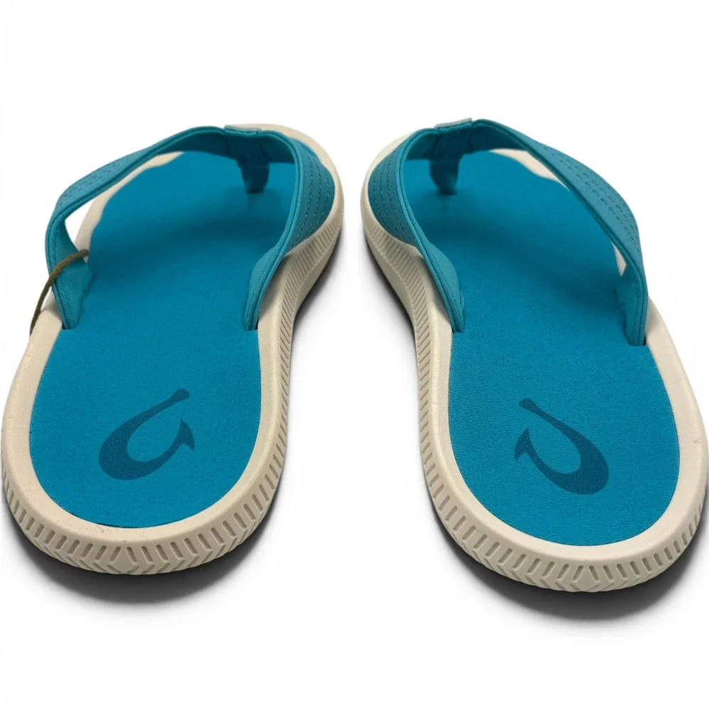 OluKai ulele sandals